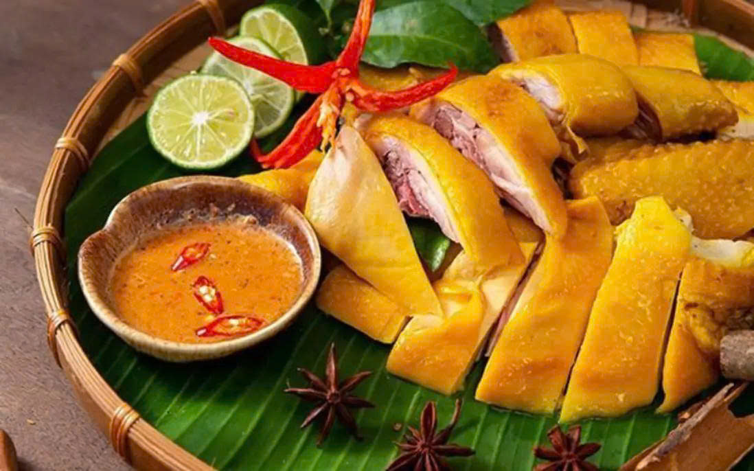 Gà ủ muối nửa con hút chân không